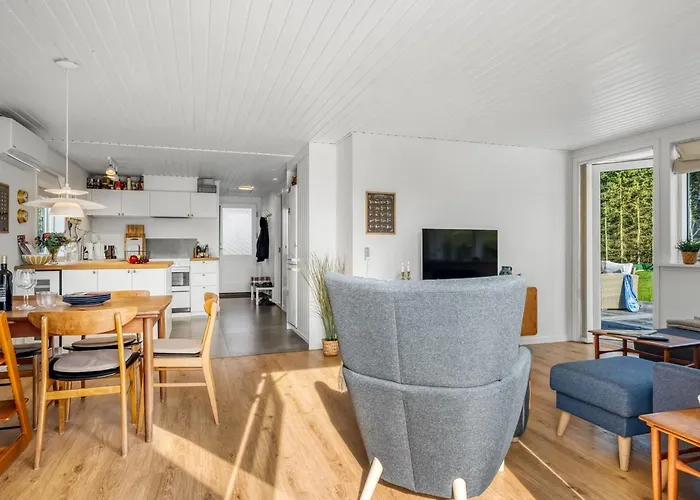 Prázdninový dům Toralf - From The Sea By Interhome Hals