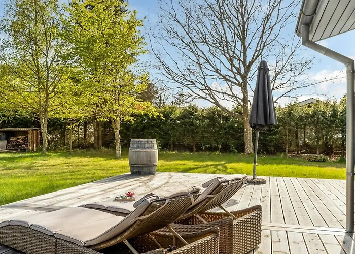 Toralf - From The Sea By Interhome * Hals